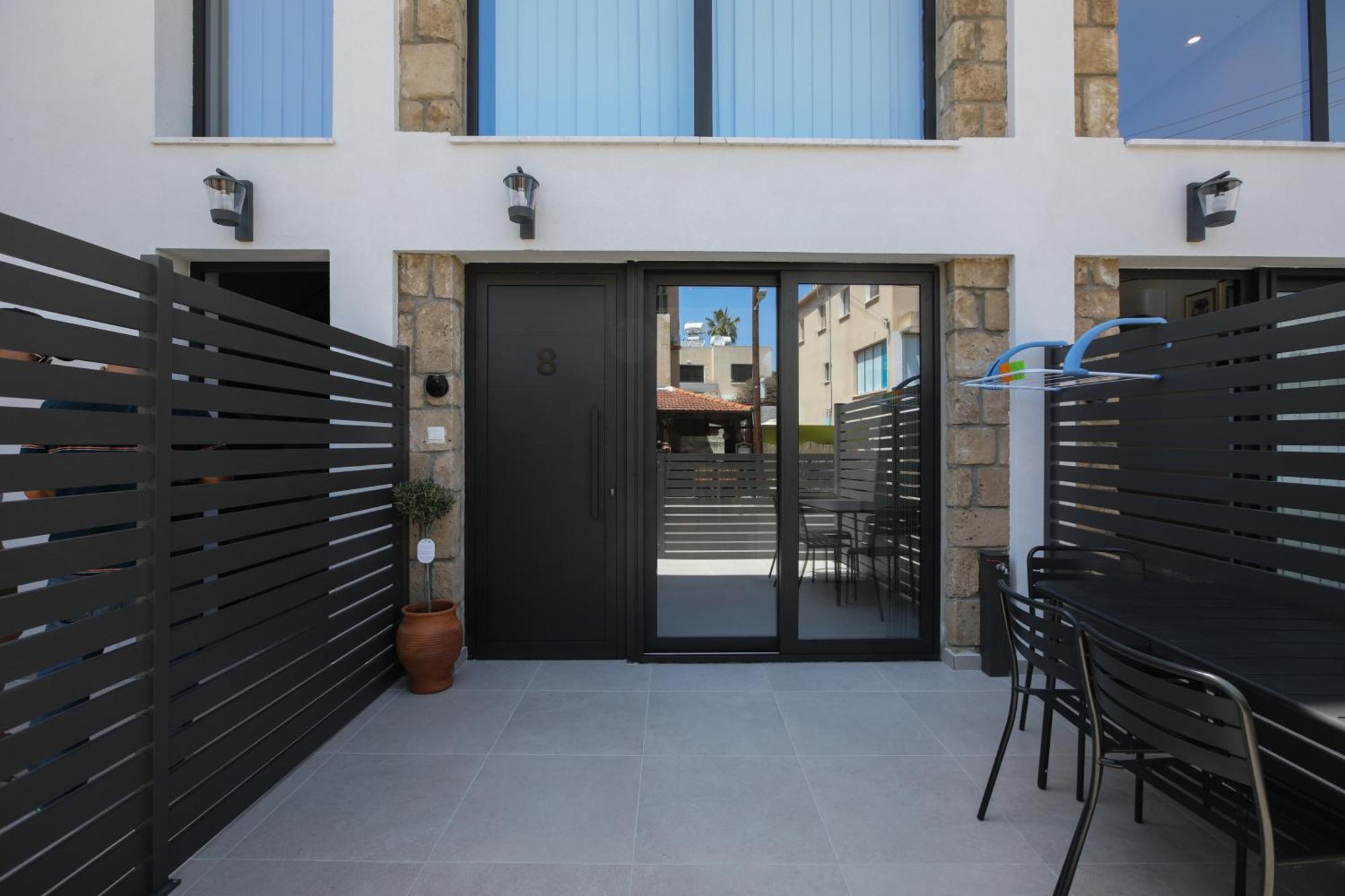 Panmari Apartment Paphos Exterior photo