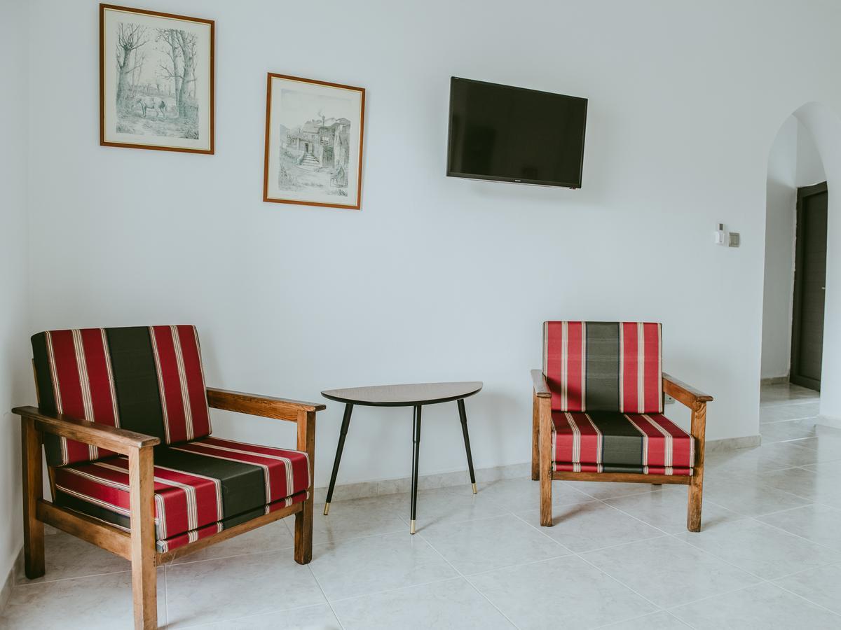 Panmari Apartment Paphos Exterior photo